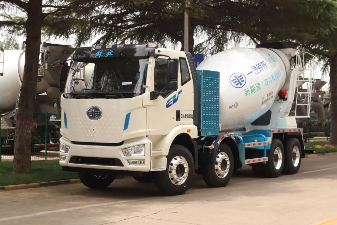 高考加油！中集車輛攪拌車業(yè)務(wù)集團(tuán)“靜音行動”為夢想護(hù)航！